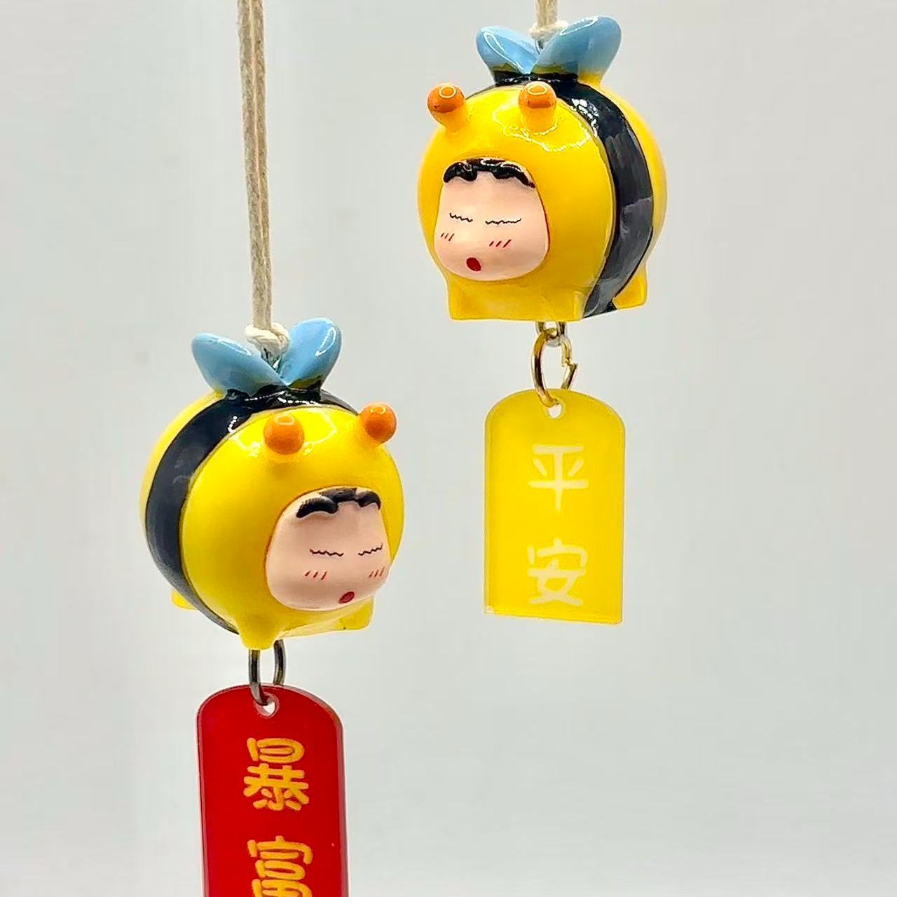 Crayon Shin-chan Bee Cosplay F - Car Accessories Parts ulasan dan harga